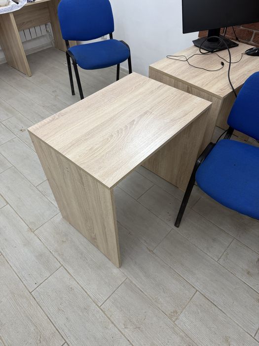 Продам столы и стулья