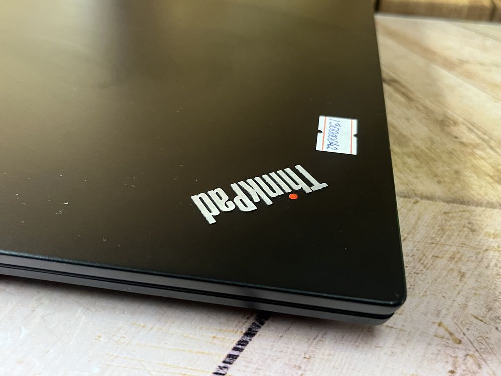 Ноутбук Lenovo ThinkPad Нур ломбард код товара 0042