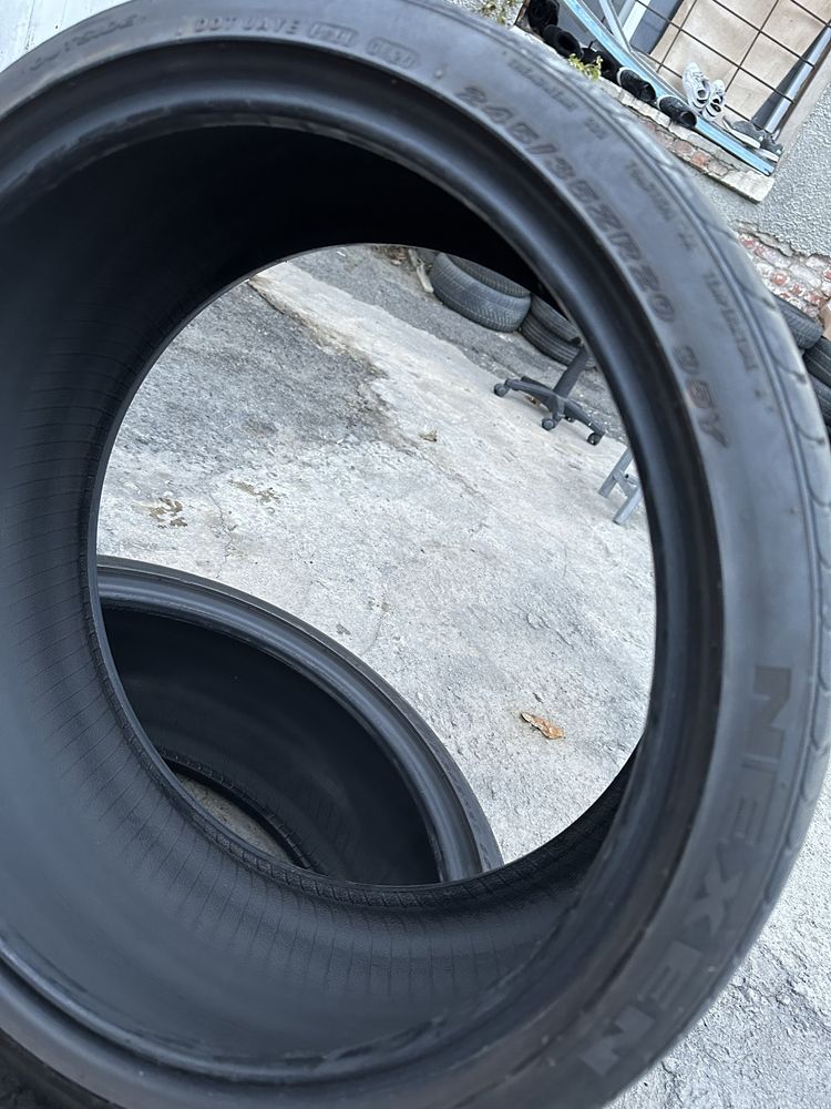 Nexen 245 35 20.