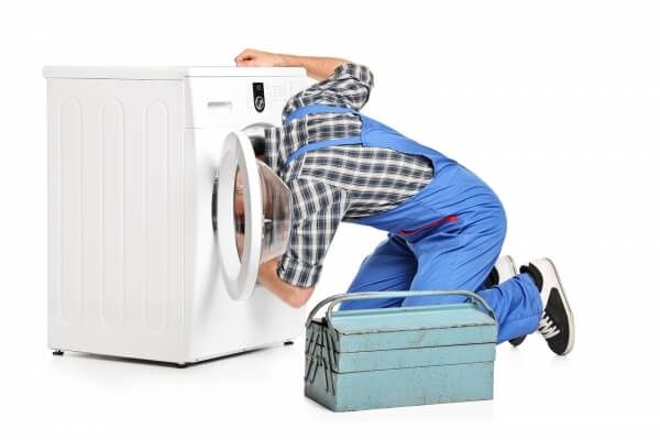 Repar la domiciliu mașini de spălat rufe
