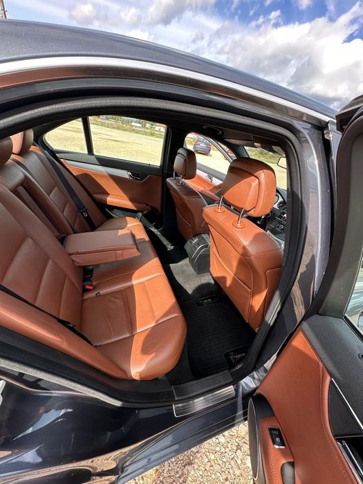 Mercedes C200 Avangarde.