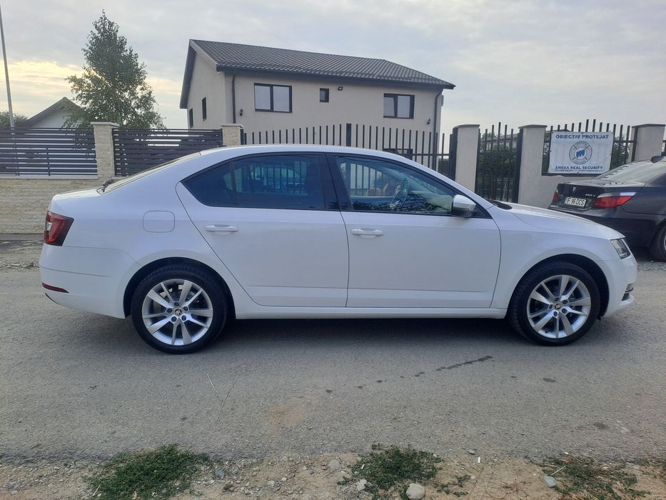 Skoda octavia 1.6d 2020