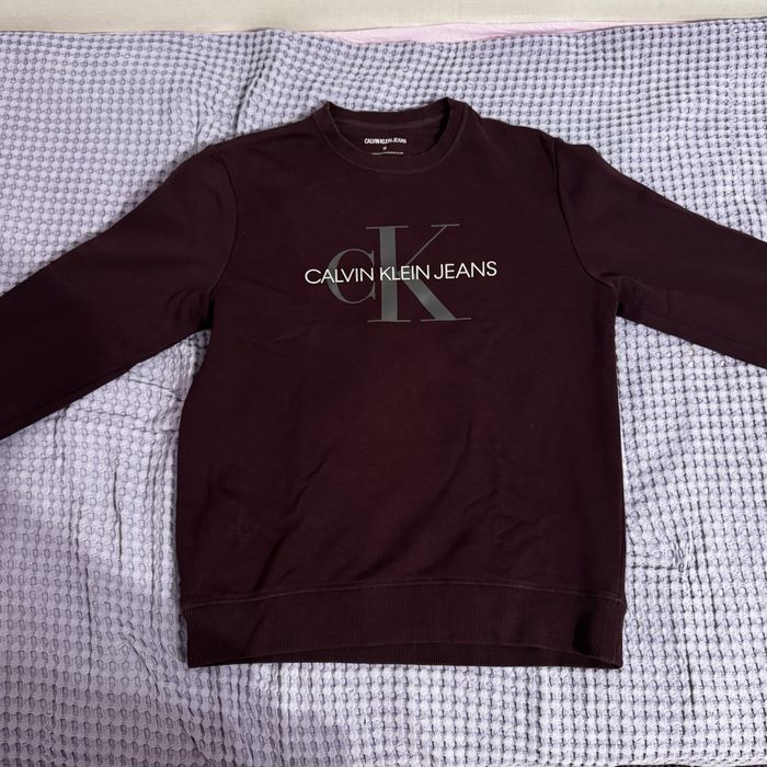 Блуза Calvin Klein Jeans - бордо, дълъг ръкав