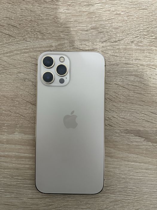 Продам iPhone 12 Pro Max 256 gb Gold