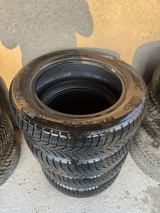 Зимний Резина NEXEN 235/60R18