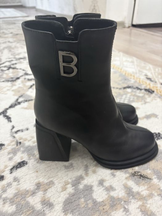 Продам обувь женскую