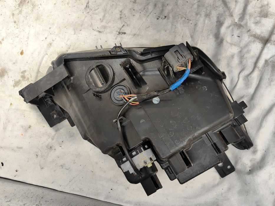 Оригинален фар Мазда Mazda CX3 Full Led