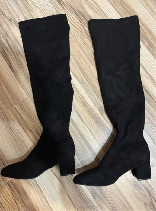 Велурени ботуши - не са носени