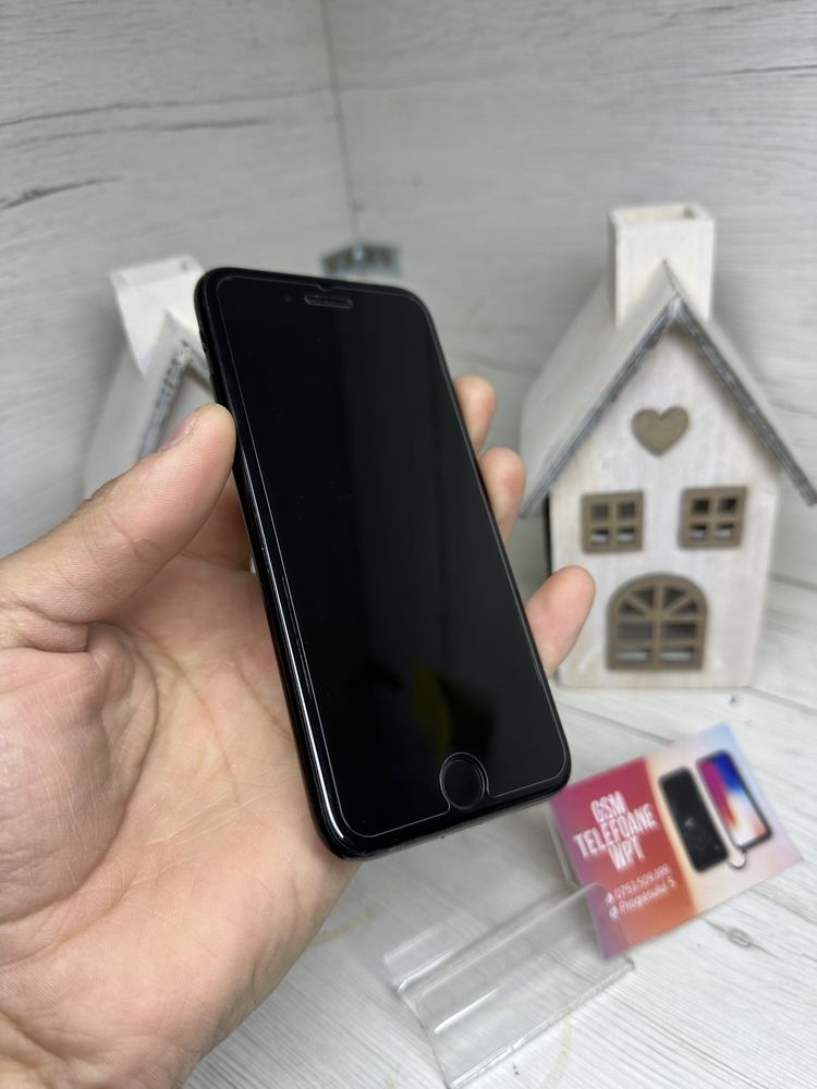 Vand/schimb Iphone 7 Jet Black garantie 1 an 32Gb 6.8 a12 a13