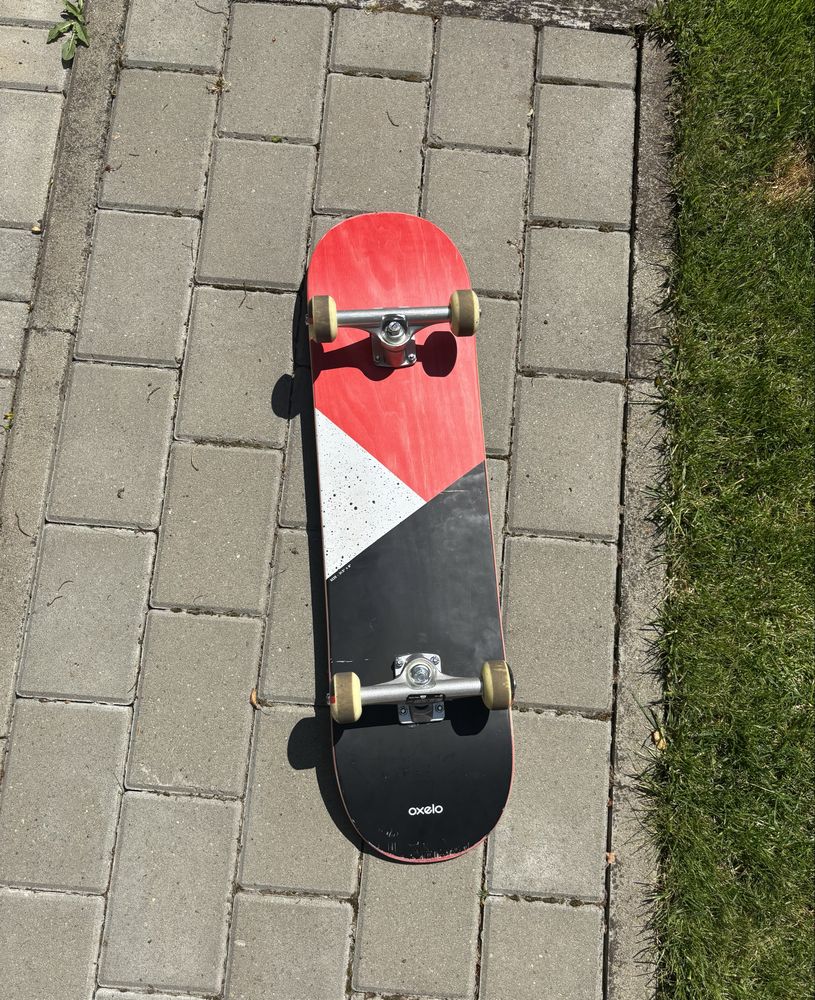 Skateboard , aproape nou