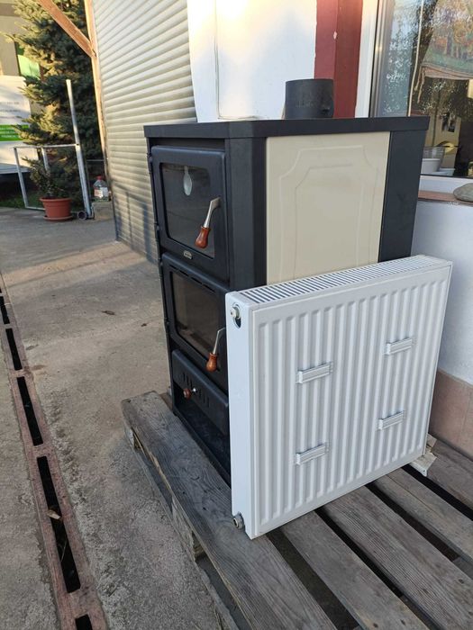 Vand termosemineu 16 kw aproape nou.