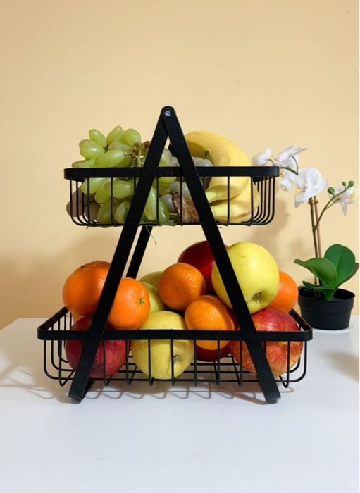 Фруктовница изготовлена из качественного и прочного металла,