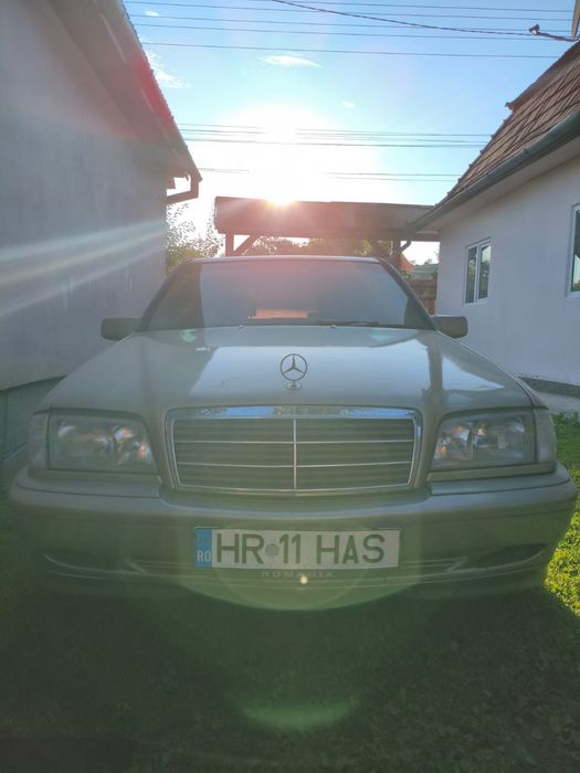 Mercedes-Benz W202 C220 Diesel