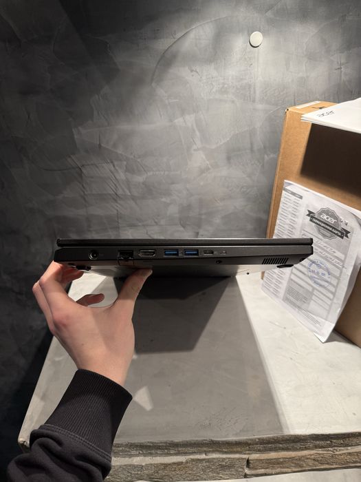 КАТО ЧИСТО НОВ Acer Nitro V 15 RTX 3050 + гаранция