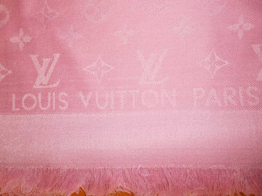 Eșarfă pentru femei Louis Vuitton 0334