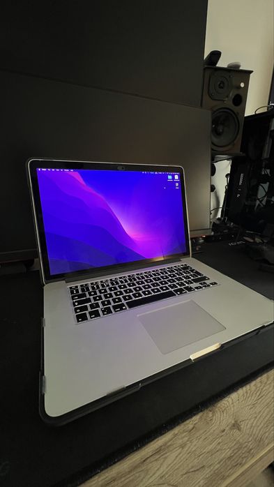 Macbook Pro 15’ A1398, i7, 16 Gb RAM, 1Tb SSD