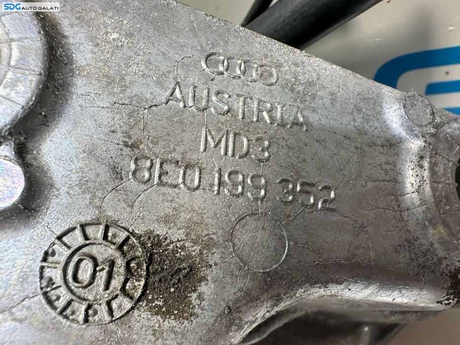 Suport Bara Stabilizatoare Motor Dreapta Audi A4 B7 2.5 TDI 2004 - 2008 Cod 8E0199352 [X3166]