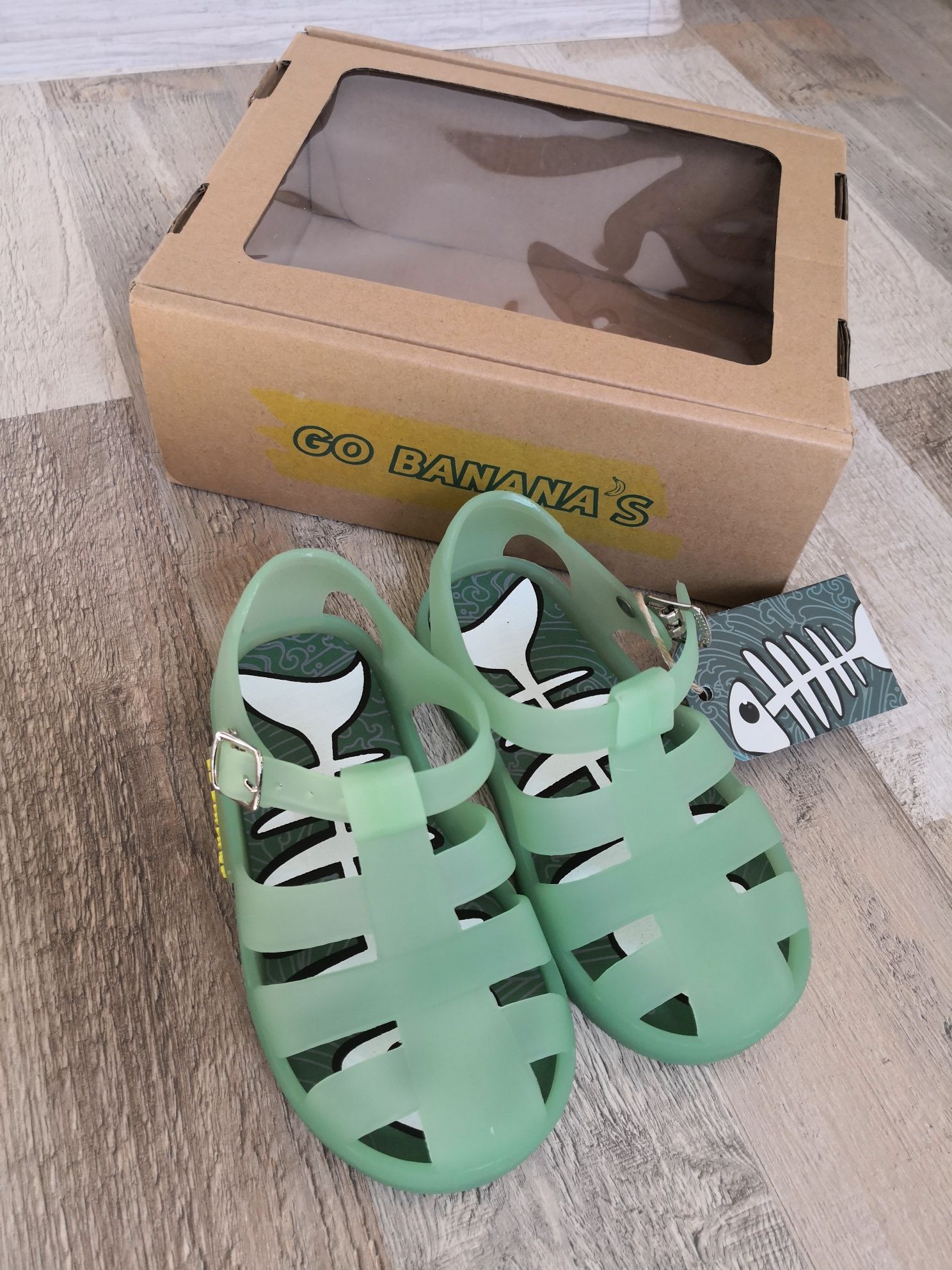 Сандали Shoeme 25 размер