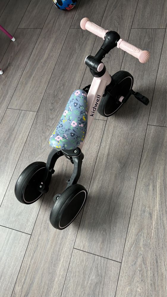 Bicicleta copii noua