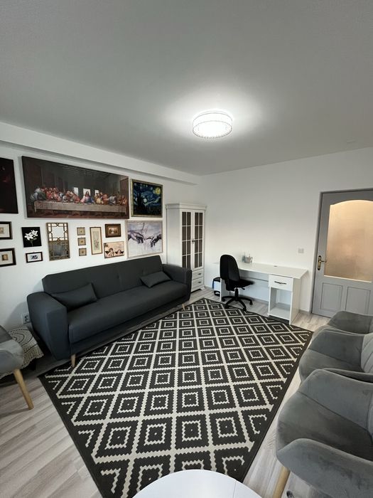 Apartament 2 camere, zona Centru-Zamca