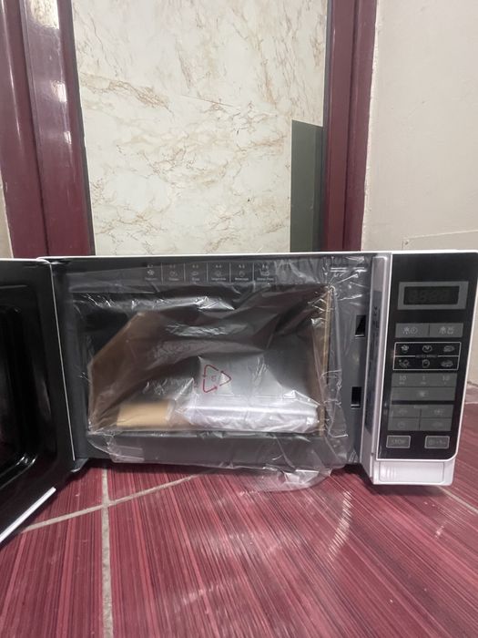 Микровълнова фурна Sharp