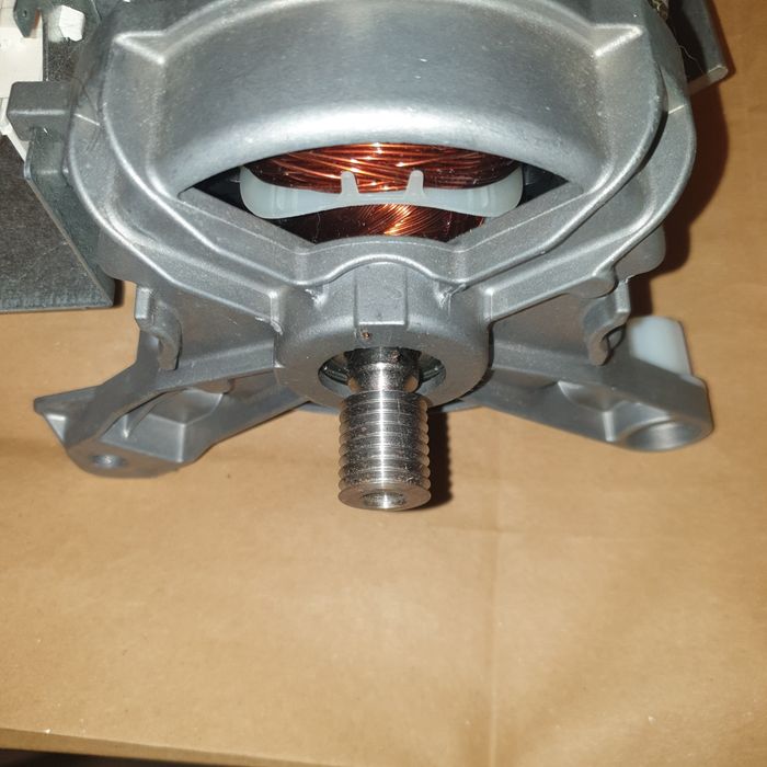 Motor (nou nefolosit!)whirlpool vertical(awt,awe,tdrl etc)