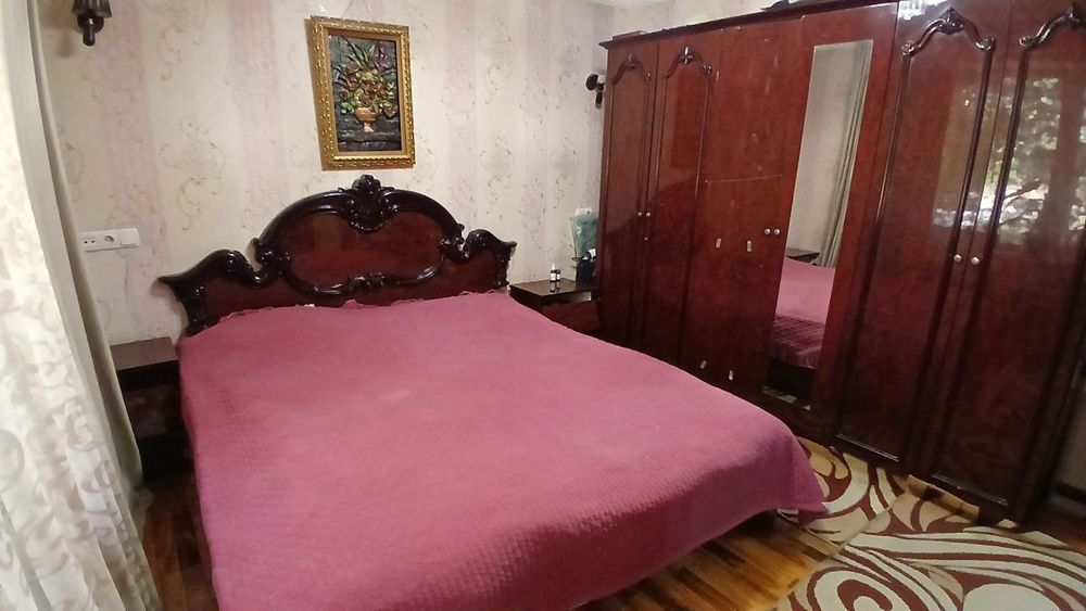 Срочно продаётся 3х -комнатная квартира вторичном доме