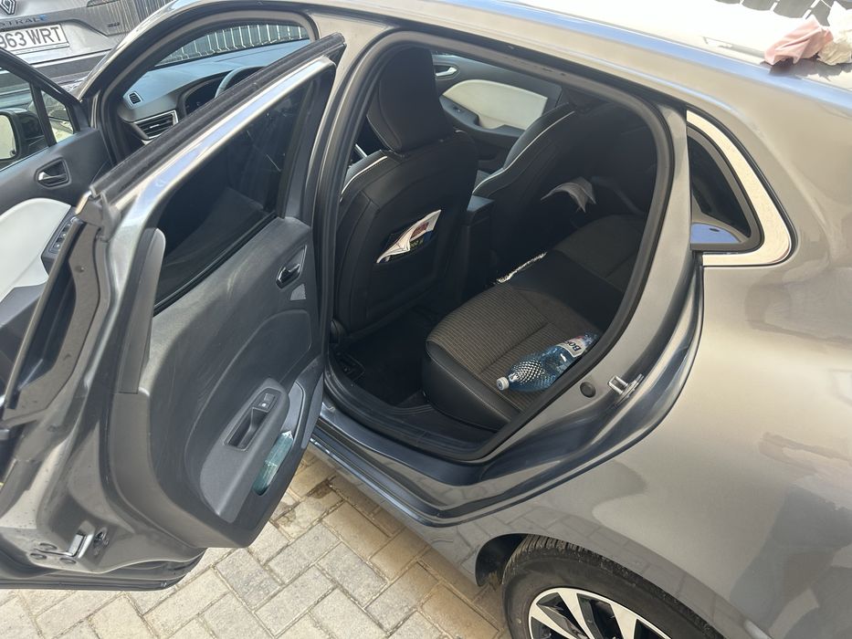Renault Clio V 2023