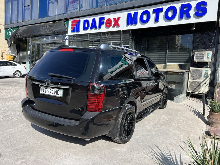 Карнивал 2 carnival 2 Минивен продается сотила