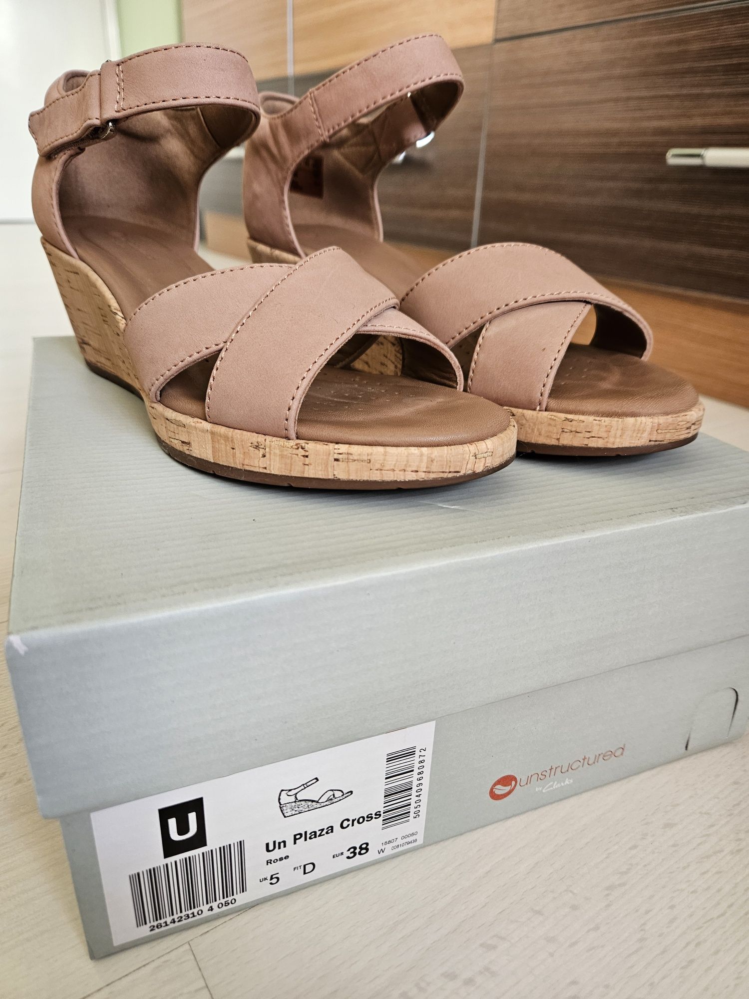 Сандали от естествена кожа на Clarks