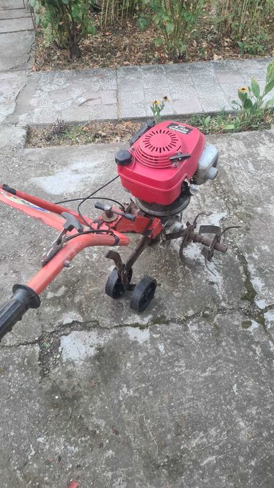 Motosapa pe benzina Honda GCV 160