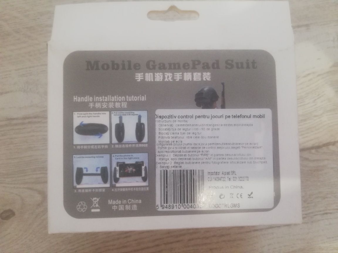 Mobile GamePad Suit