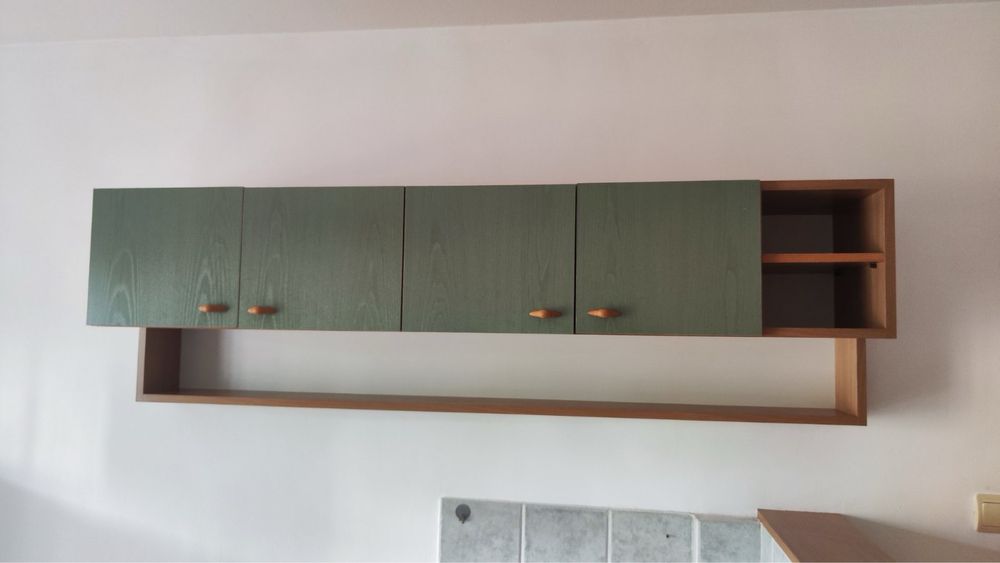 Горен кухненски шкаф