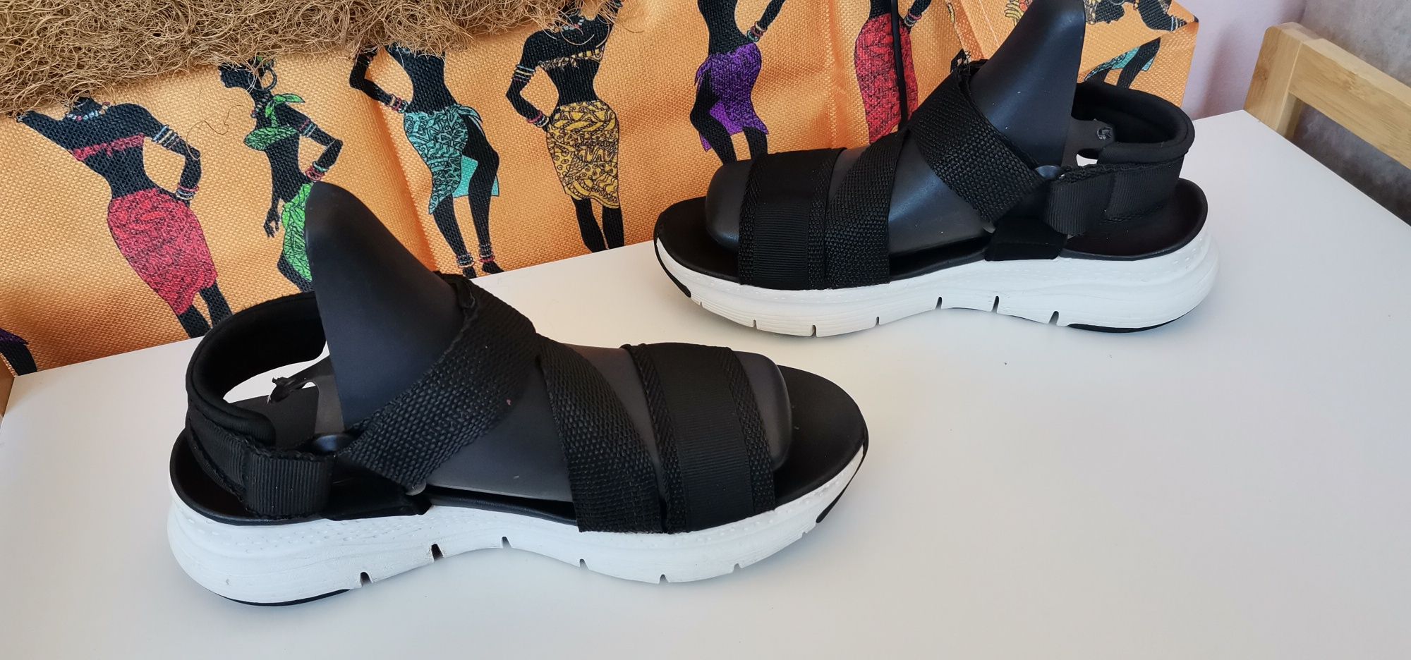 Сандали Skechers ArchFit 38н.