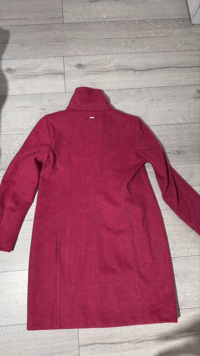 Palton LiuJo nou cu eticheta