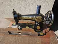 Masina cusut singer