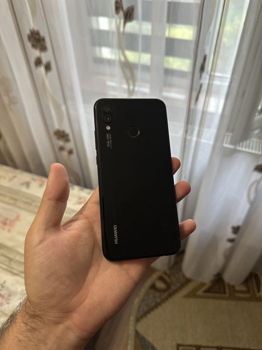 Huawei P20 Lite 64GB 4GB RAM NOU Garantie !