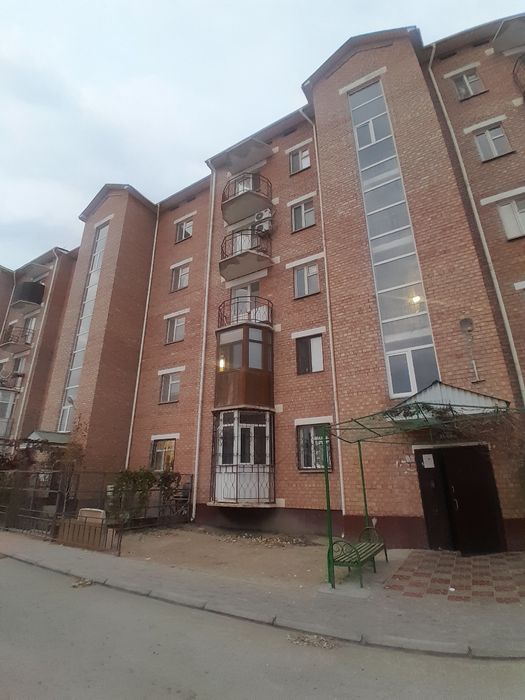3х комн.кв 1этаж Титова,2018г.п 2балкона,тёплый и уютный дом.