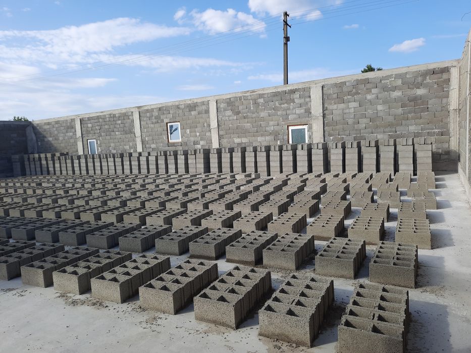 vand presa de boltari automata