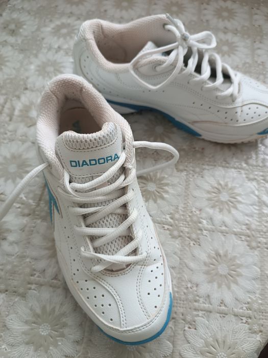 Маратонки Diadora 37