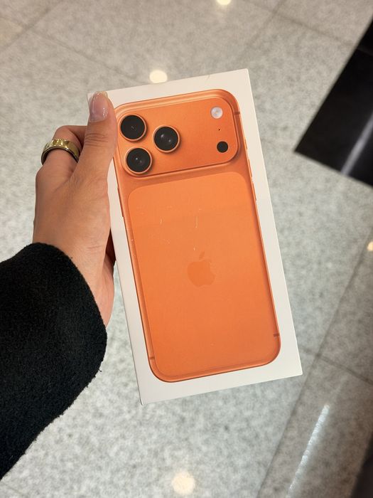 iPhone 17 pro max 2 tb с Дубая новый