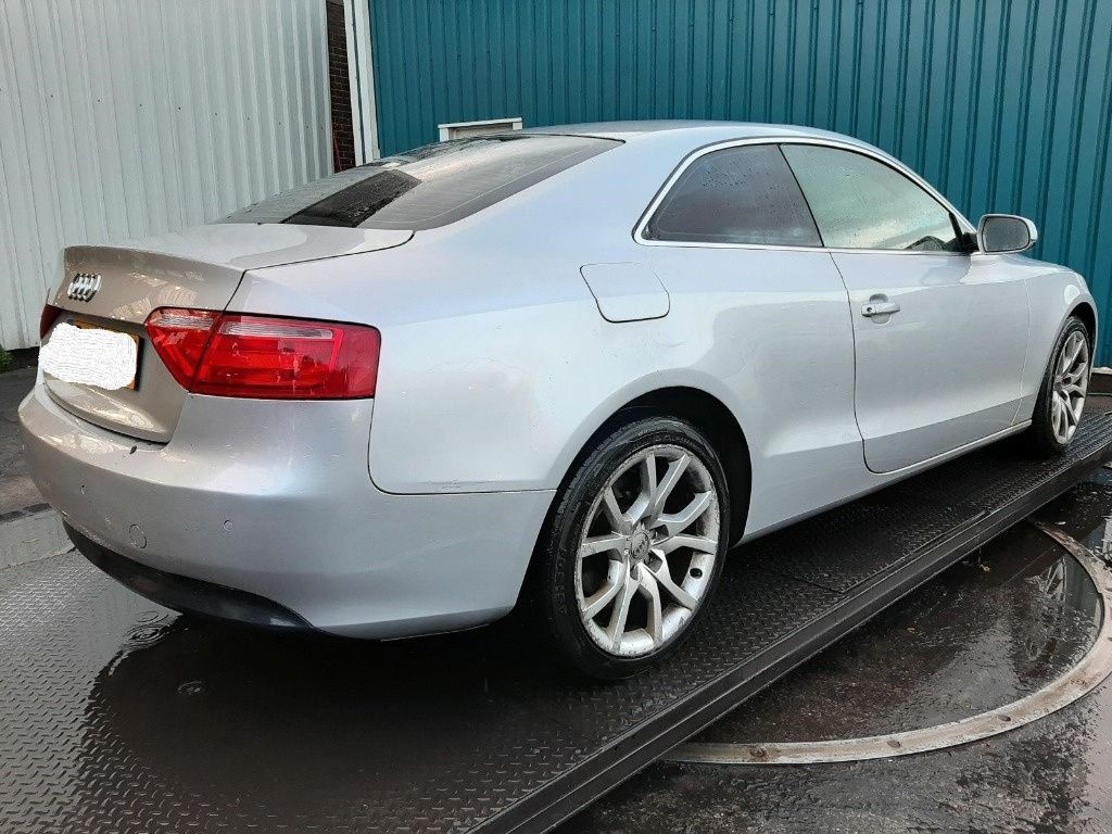 Ceasuri bord Audi A5 2009 Coupe 2.0 TDI CAHA