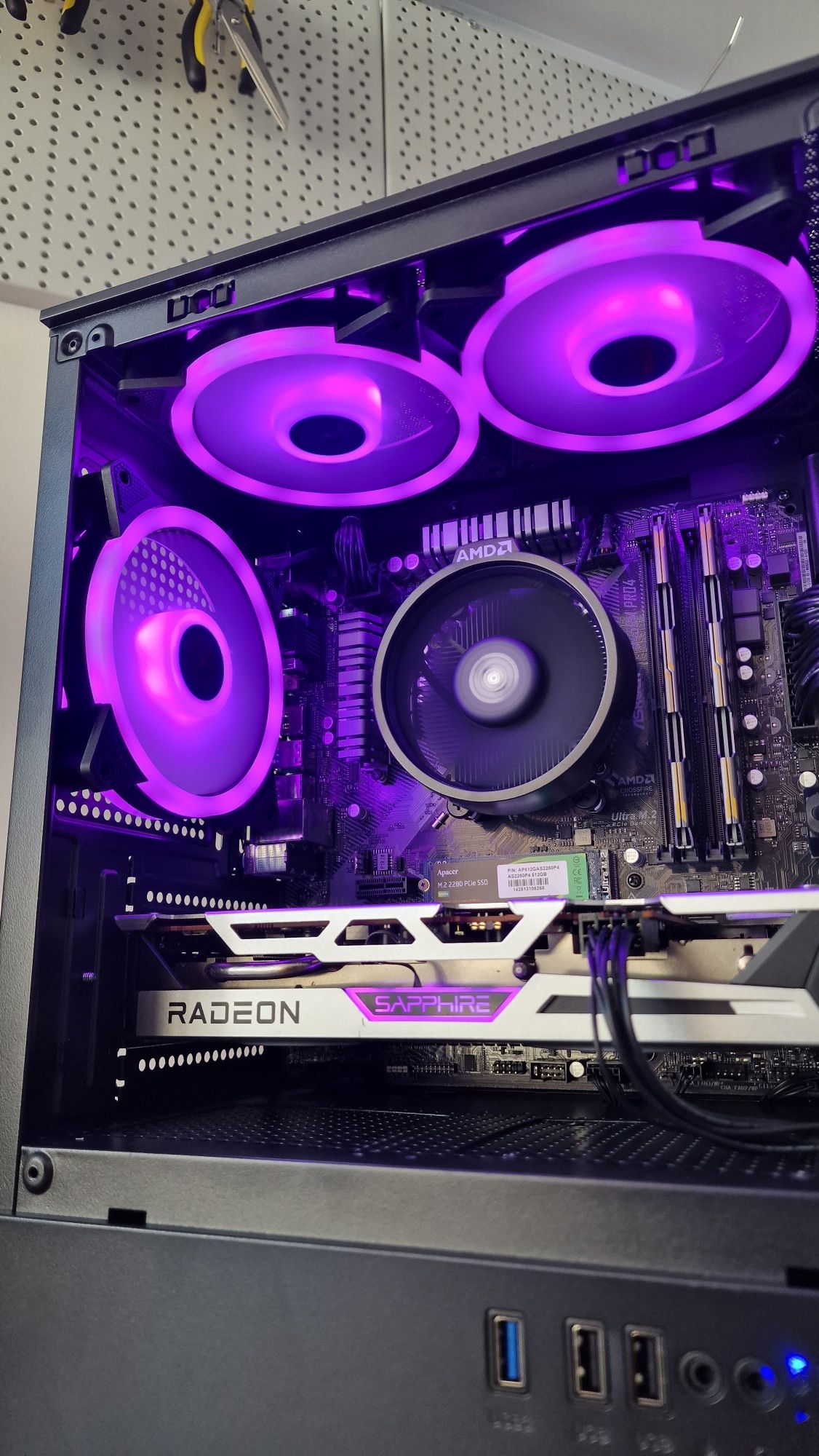 "ГАРАНЦИЯ" Геймърски компютър, Ryzen 5 5500, RX 6600XT, 16GB