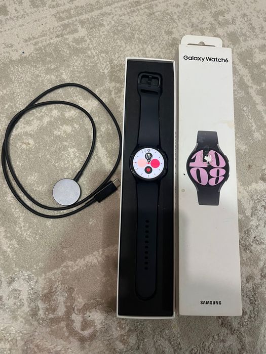 Часы смарт Самсунг Galaxy watch 6