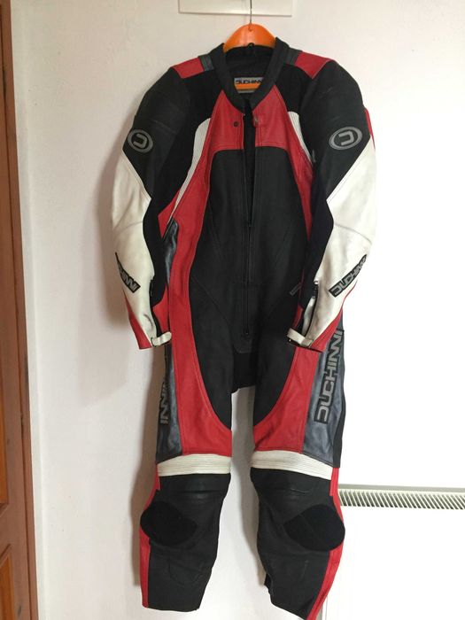 Екип от една част DUCHINI размер 54