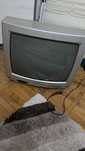 TV ,marca Artic in stare bună de funcționare este (color).