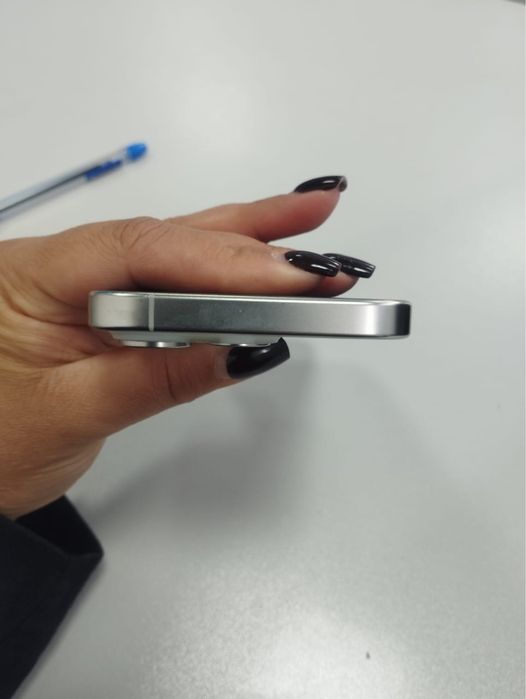 iPhone 15 pro 256