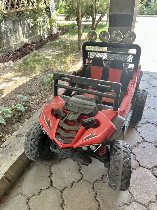 Продам детский электромобиль