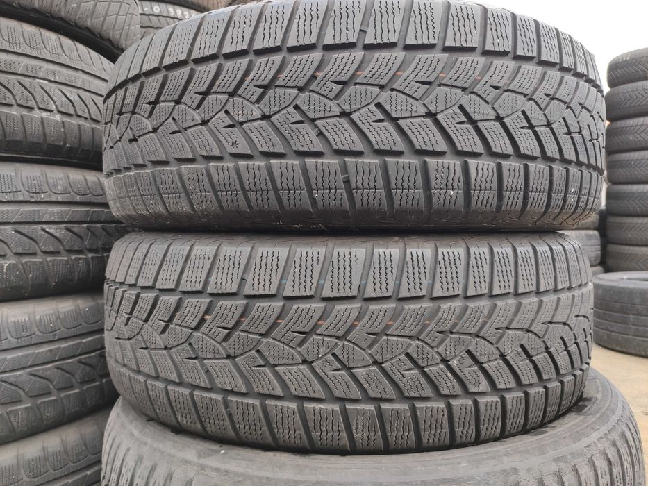 2бр Зимни гуми 225 60 18 - Goodyear