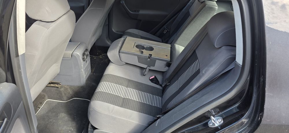Volkswagen golf 5 plus 1.6 benzina gaz recent adusa din italia